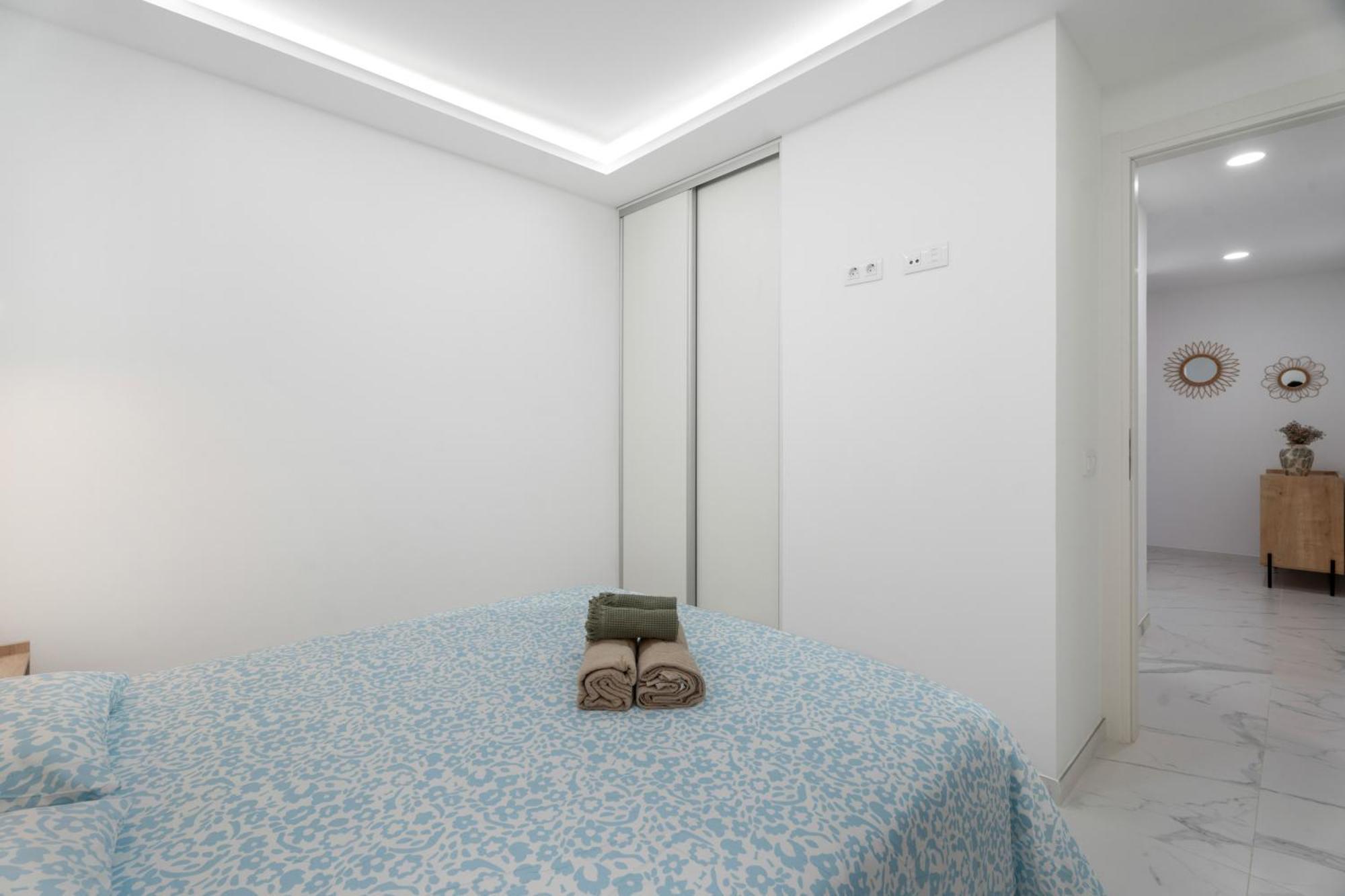 Granada Park Apartment Arona  Bagian luar foto