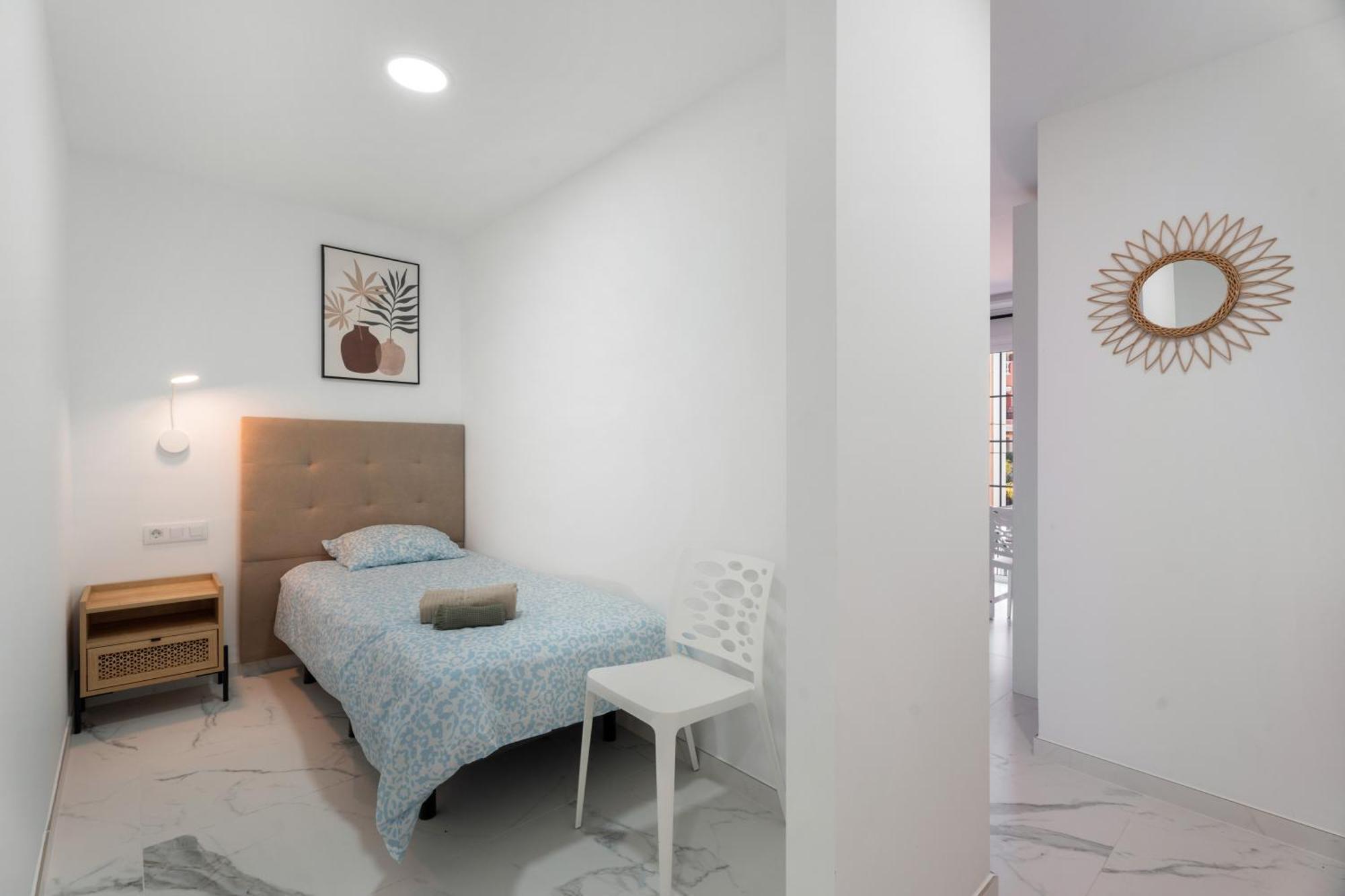 Granada Park Apartment Arona  Bagian luar foto