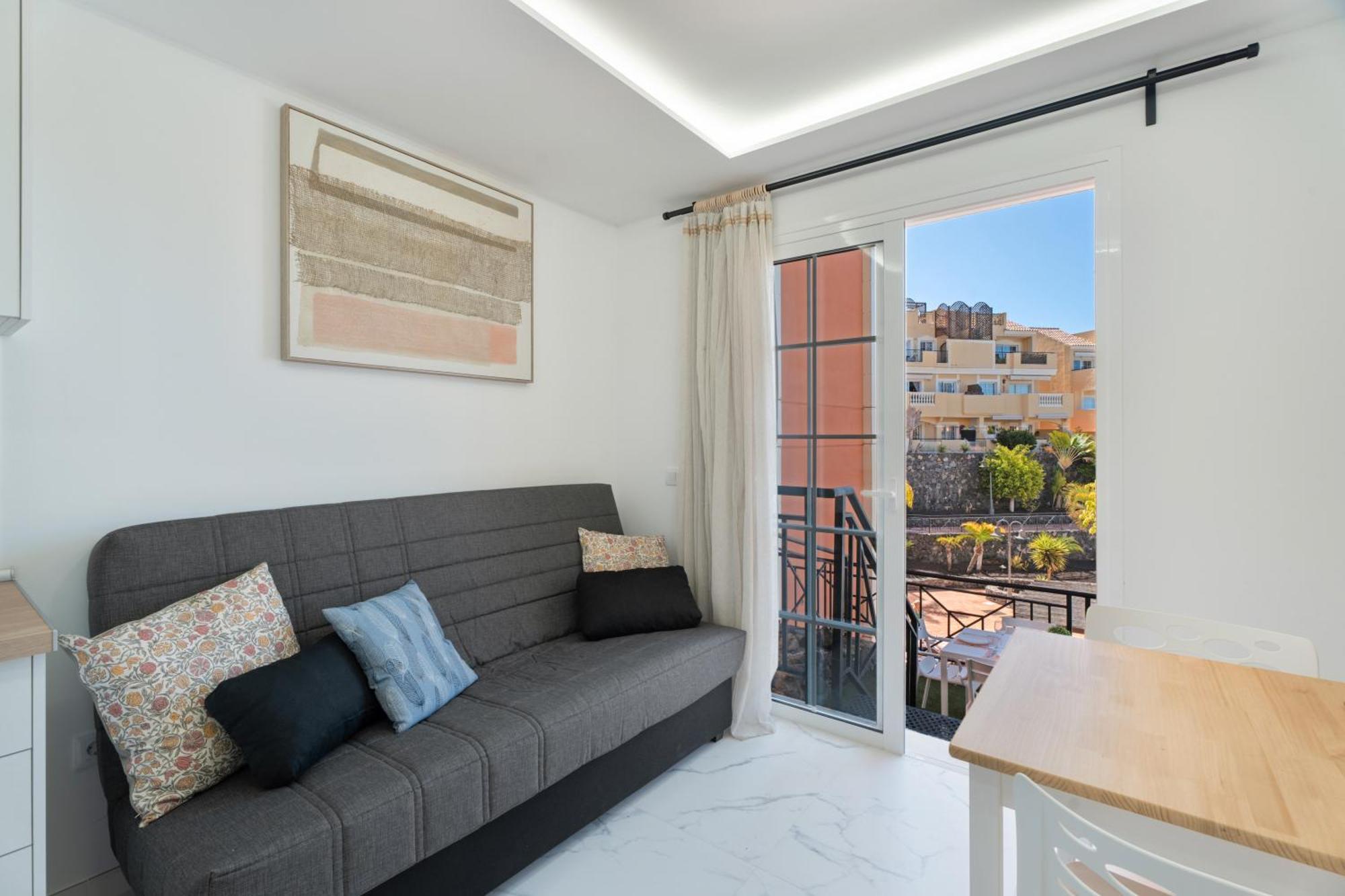 Granada Park Apartment Arona  Bagian luar foto