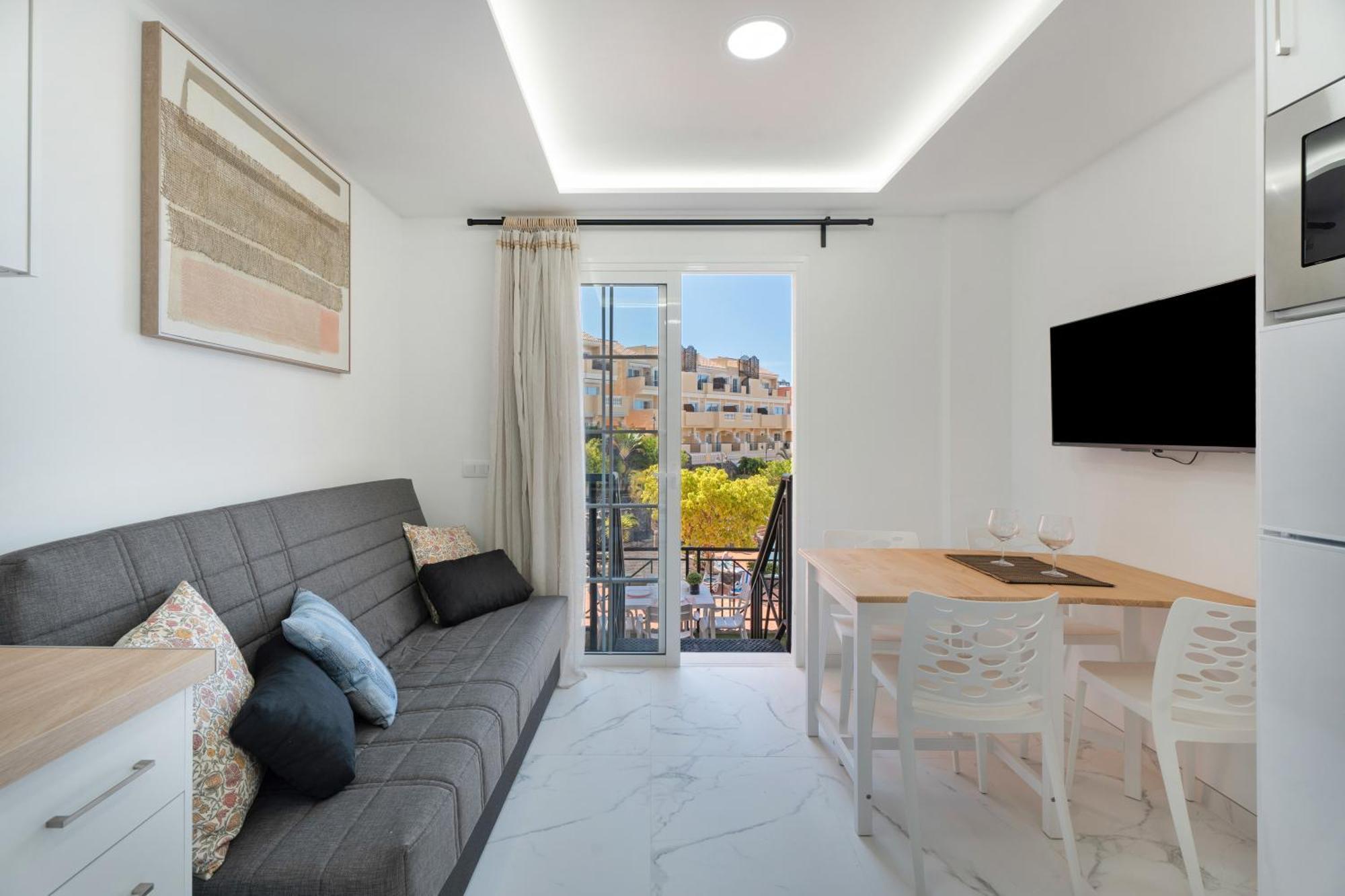 Granada Park Apartment Arona  Bagian luar foto