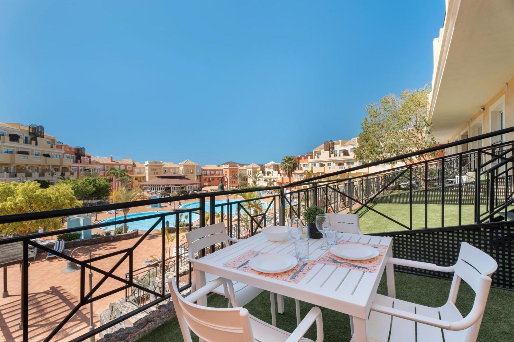 Granada Park Apartment Arona  Bagian luar foto